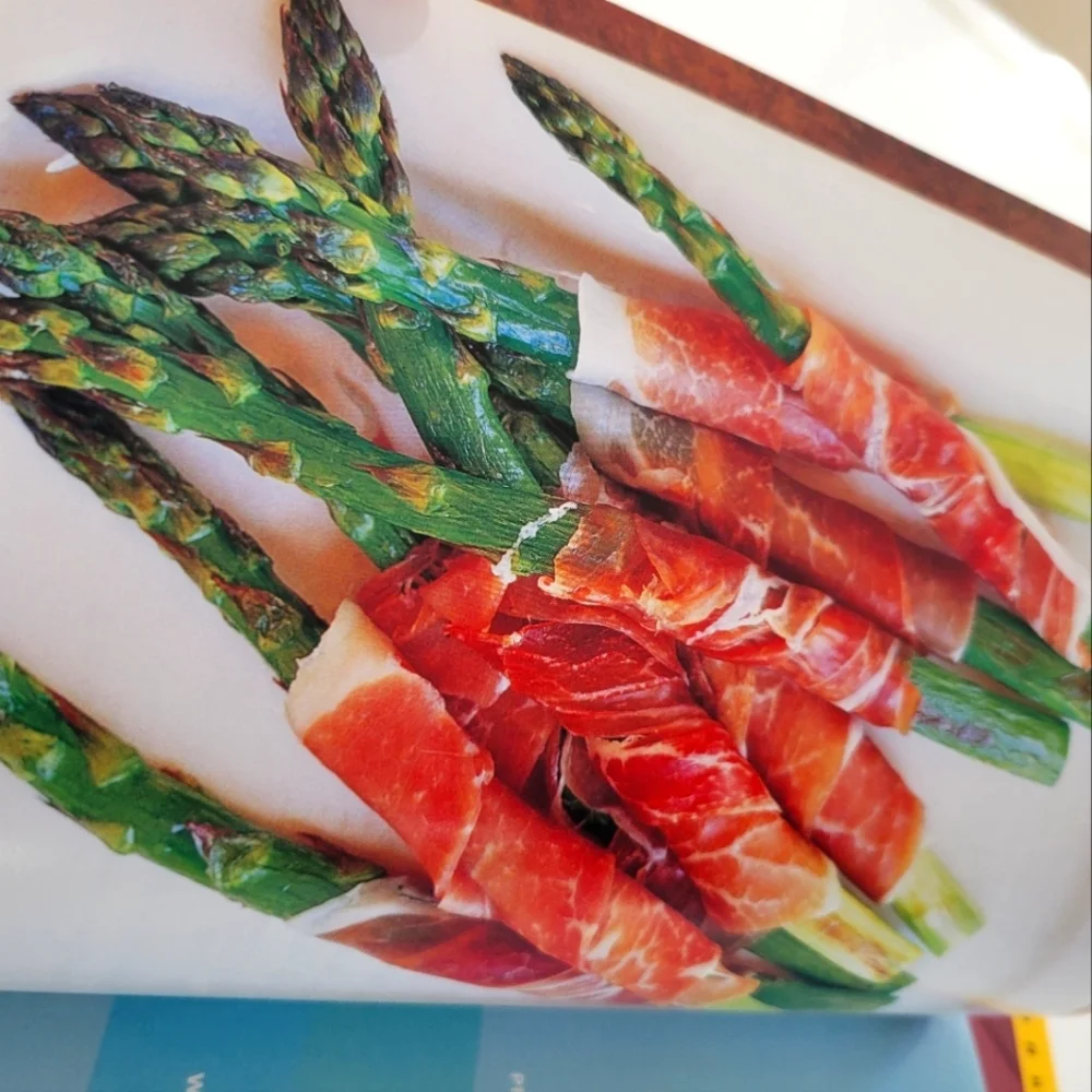 Everyday Italian Cookbook by Giada De Laurentiis